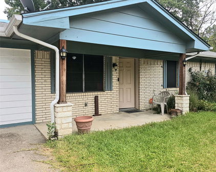 605 S Wilson St, Kaufman