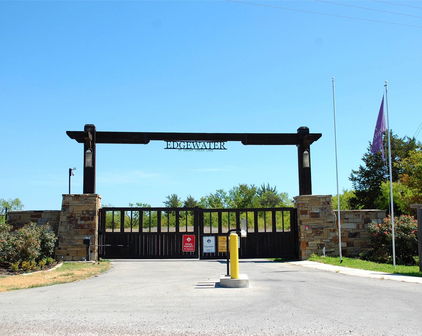 7157 Co Road 4042, Kemp