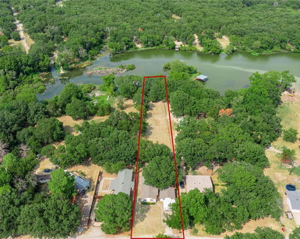 1632 E Crestway Dr, West Tawakoni