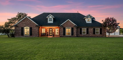 1357 Masters Dr, Crandall