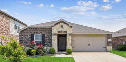 2224 Heaton St, Forney