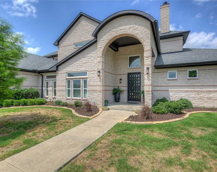 18133 Grandview Dr, Forney