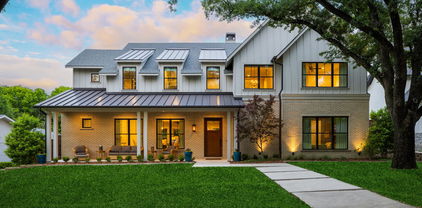7233 Brennans Dr, Dallas