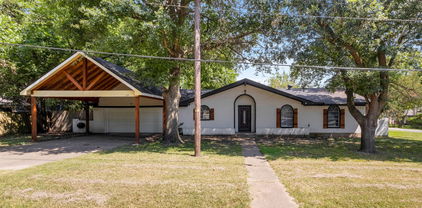 115 E Allen St, Kaufman