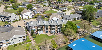 454 Yacht Club Dr Unit A & B, Rockwall