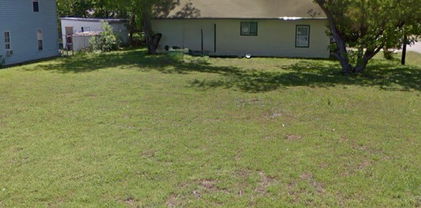 300 S 5th St, Crandall