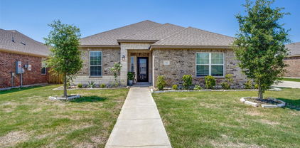526 Meadow Springs Dr, Glenn Heights