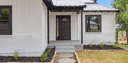 1702 Cherry St, Grand Prairie