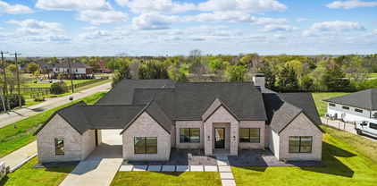 101 Ambrosia Ln, Heath