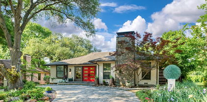803 Brookhurst Dr, Dallas