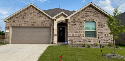 5488 Montrose Dr, Forney