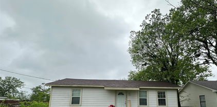 212 Thomas St, Terrell
