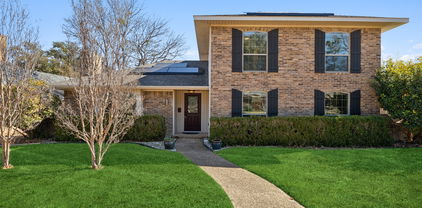 404 Mossbrook Dr, Richardson