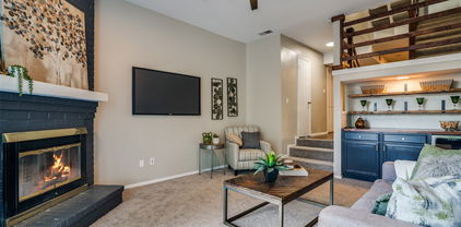 3905 Village Dr, Rockwall