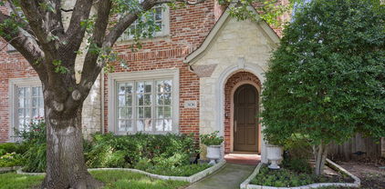 3136 Rosedale Ave, University Park