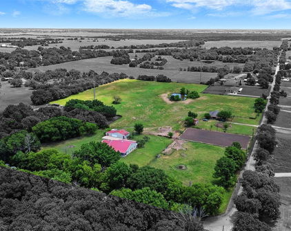 16600 County Road 247, Terrell