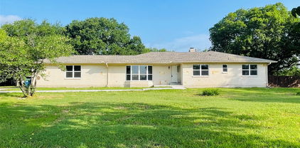 2917 Hickox Rd, Rowlett