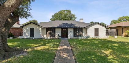 5111 Menefee Dr, Dallas