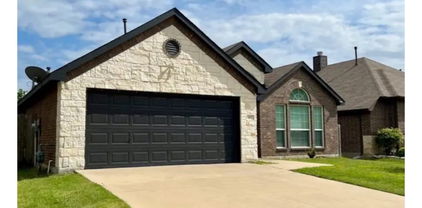 509 Trailblazer Rd, Forney