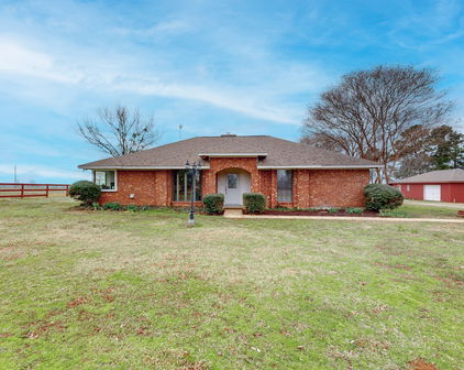 1401 Vz County Road 3411, Wills Point