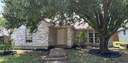 1042 Kim Ln, Mesquite