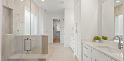 2327 Bussey Dr, Irving