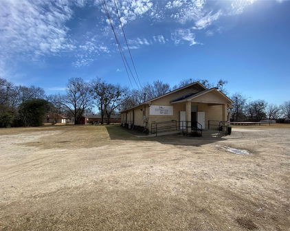 1213 S Medora St, Terrell