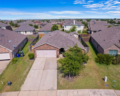 2111 Cone Flower Dr, Forney
