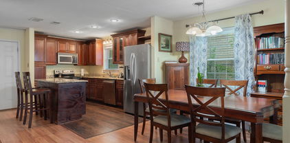 326 Countryside Dr, Irving