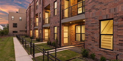 3032 Chimes St, Dallas