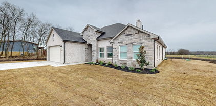 3533 County Road 1092, Celeste