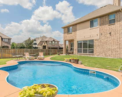 1941 Knoxbridge Rd, Forney