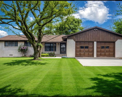 1004 Pecan Ave, Wills Point