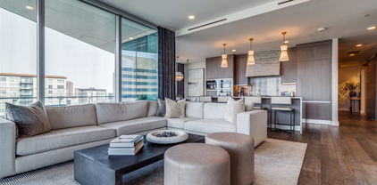 3130 N Harwood St Unit 1104, Dallas