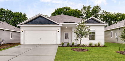208 Southgate Dr, Terrell