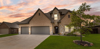 7404 Grant Ln, Greenville