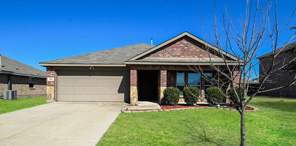202 Patriot Pkwy, Forney