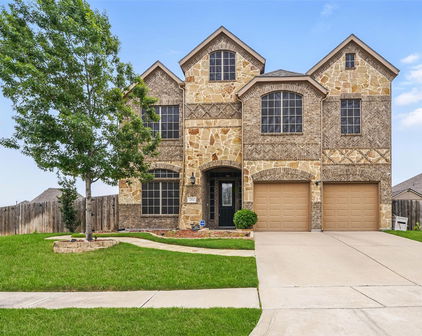 284 Arbury Dr, Forney