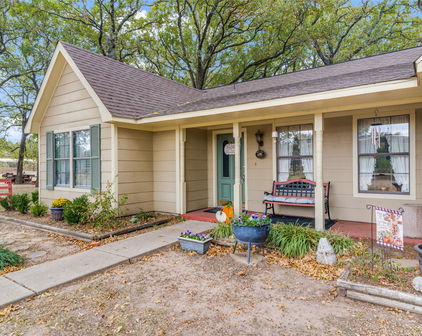 1349 Northshore Rd, Quinlan
