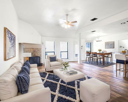 11243 Country Ridge Ln, Forney