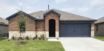 2319 Rosebriar St, Crandall