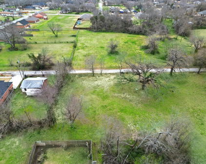 610 Myers St, Terrell
