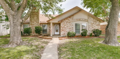 9306 Grant Dr, Rowlett