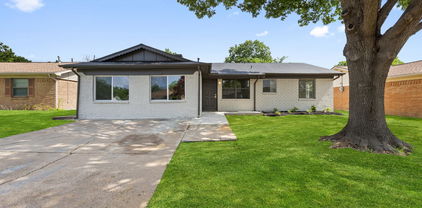 719 Sara Dr, Mesquite