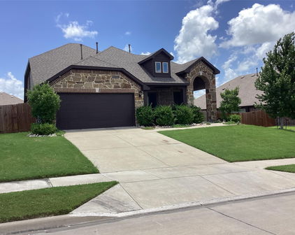 3806 Noblewood Dr, Forney