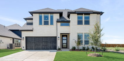 1507 Maidenstone Dr, Forney
