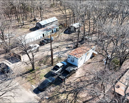 1387 County Rd 3621, Quinlan