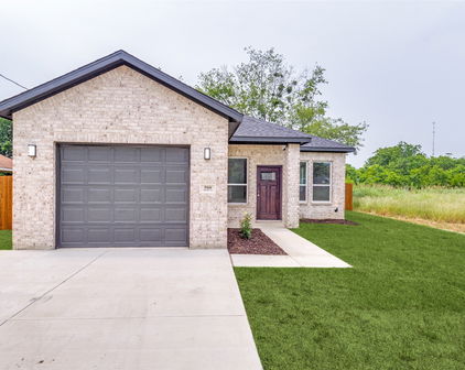 500 Melody Cir, Kaufman