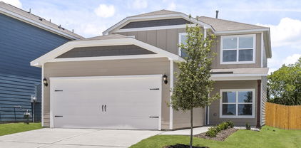 2045 Braveheart Dr, Crandall