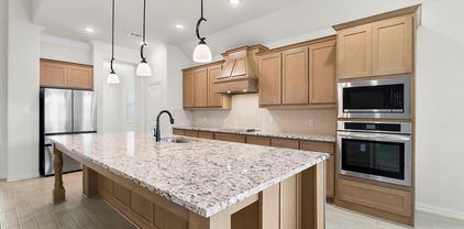 212 Skyward Ln, Caddo Mills